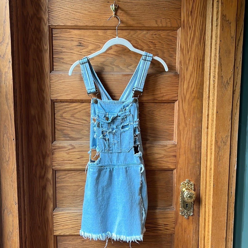 CARMAR Safety-pin Overalls Skort